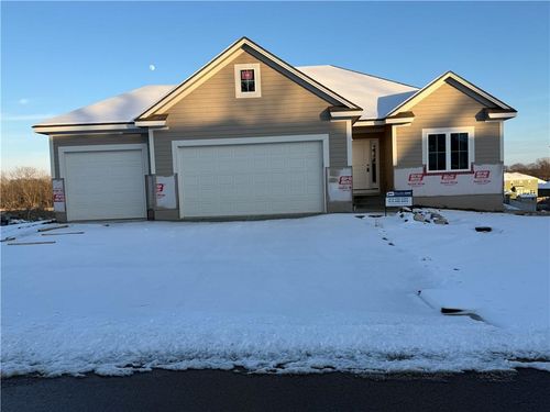 1317 N Holland Dr, Independence, MO, 64056-3116 | Card Image