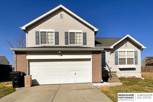 15724 Rosewood Street, Omaha, NE, 68136 | Card Image