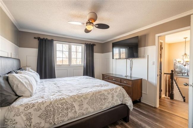 2 Bronte Crt, Townhouse with 4 bedrooms, 4 bathrooms and 3 parking in Dundas ON | Image 19