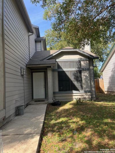 5955 Catalina Sunrise Dr, House other with 3 bedrooms, 2 bathrooms and null parking in San Antonio TX | Image 2