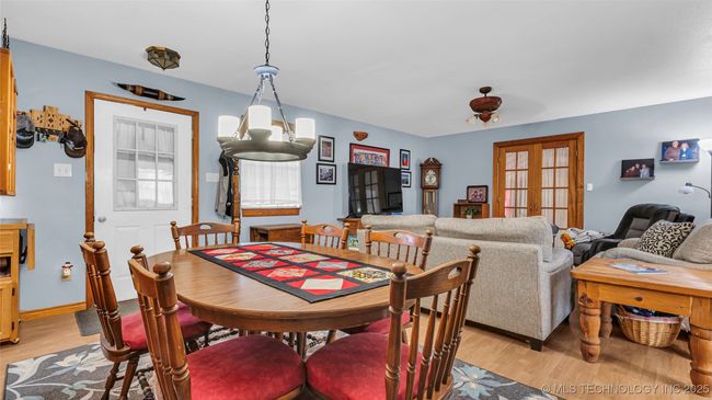 37001 Us Highway 70, House other with 2 bedrooms, 2 bathrooms and null parking in Bennington OK | Image 9