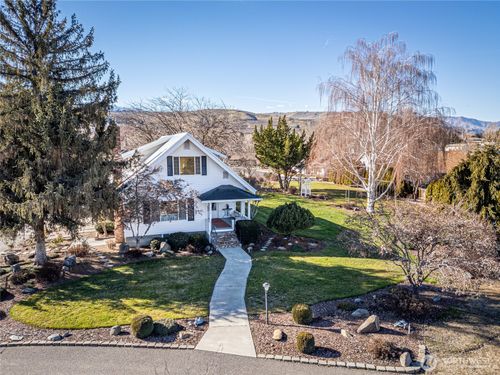 46 John Truett Dr, Malaga, WA, 98828-8400 | Card Image