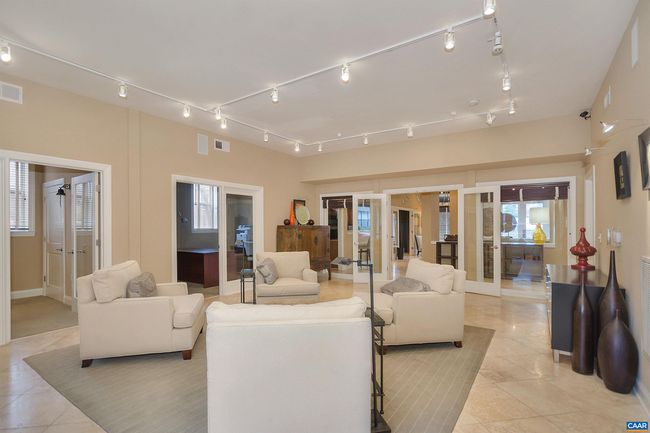 APT-4B - 750 Walker Sq, Condo with 1 bedrooms, 1 bathrooms and null parking in CHARLOTTESVILLE VA | Image 21