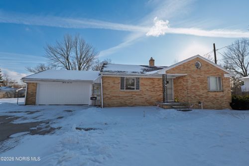 5239 Mcgregor Ln, Sylvania, OH, 43560-2509 | Card Image