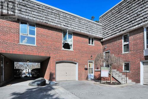 244-10 Farina Mill Way, North York, ON, M2L1S1 | Card Image