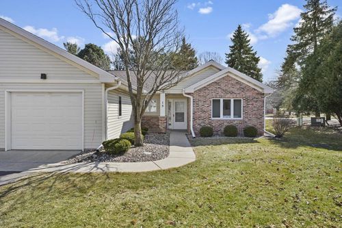 15 Saukdale Trail, Madison, WI, 53717 | Card Image