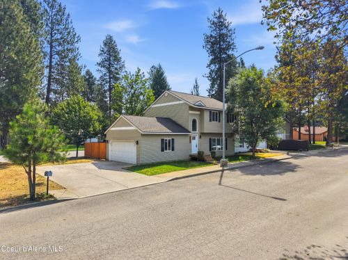 3208 N 9th St, Coeur D Alene, ID, 83815-5131 | Card Image