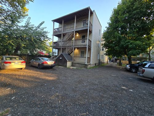 77 Hazel St, New Haven, CT, 06511-1875 | Card Image