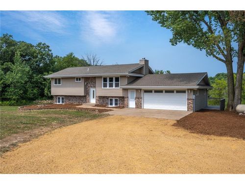 978 70th Ave, Roberts, WI, 54023-8316 | Card Image