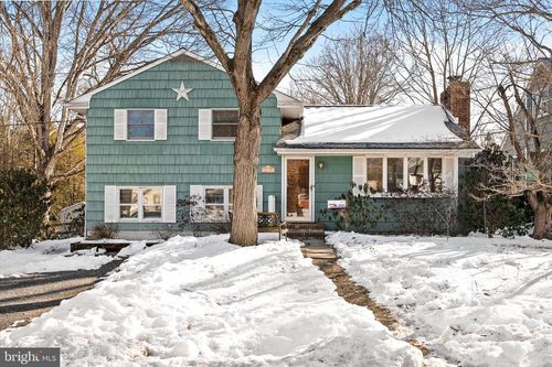 215 Greeley St, Hightstown, NJ, 08520-4110 | Card Image