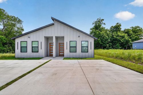 a-2113 Henry St, Greenville, TX, 75401 | Card Image