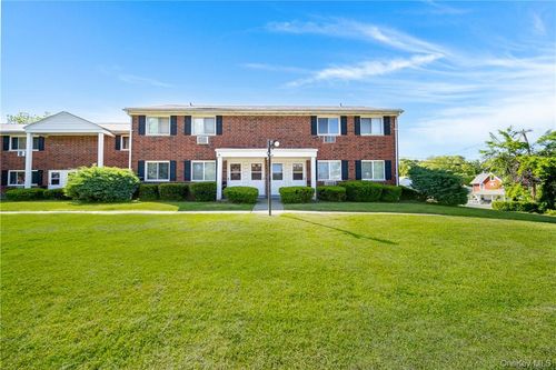 44-44 Manor Dr, Cornwall, NY, 12518-1474 | Card Image
