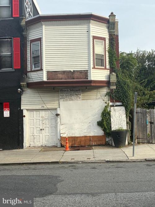 2703 W 3rd St, CHESTER, PA, 19013-2222 | Card Image