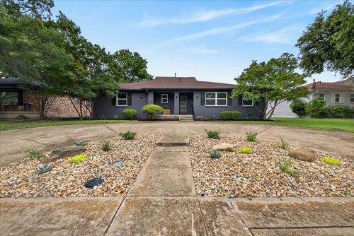 3330 Sharpview Ln, Dallas, TX, 75228-6062 | Card Image