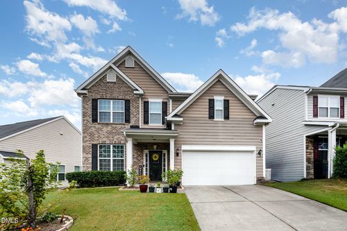 111 Glenview Ln, Durham, NC, 27703-9492 | Card Image