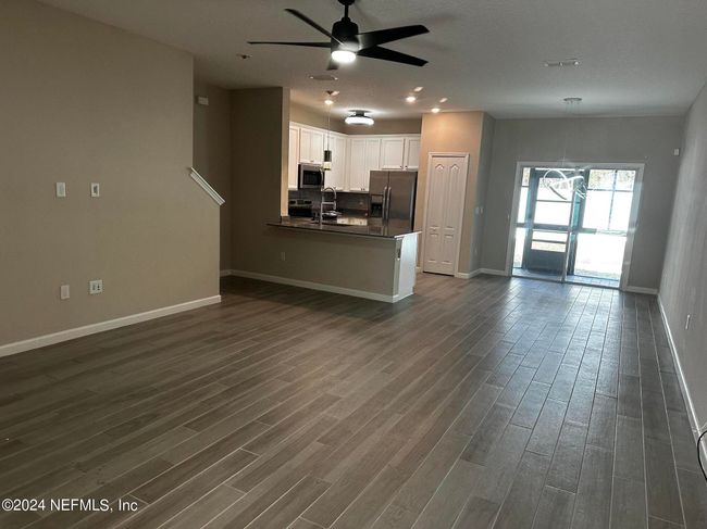 7371 Palm Hills Dr, Townhouse with 3 bedrooms, 3 bathrooms and null parking in JACKSONVILLE FL | Image 7