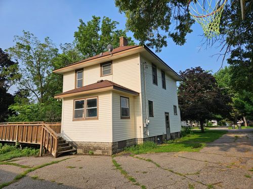 730 1st St N, Waterville, MN, 56096-1042 | Card Image