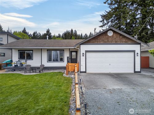 1584 Country Club Drive, Camano Island, WA, 98282 | Card Image