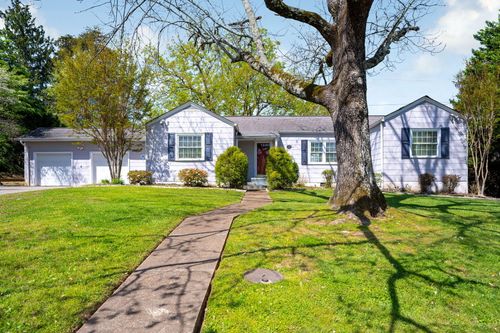 3111 Ozark Circle, Chattanooga, TN, 37415 | Card Image