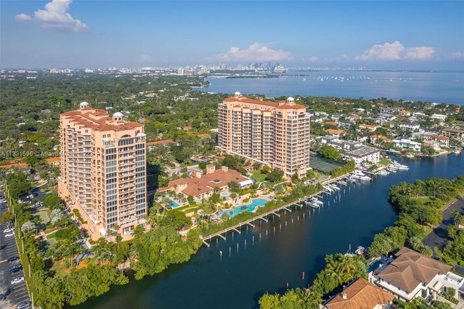 6C - 60 Edgewater Dr, Condo with 3 bedrooms, 4 bathrooms and null parking in Coral Gables FL | Image 36