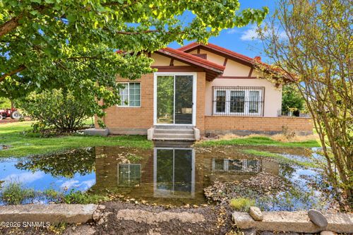 1560 Calle De El Paso, Las Cruces, NM, 88005-3923 | Card Image