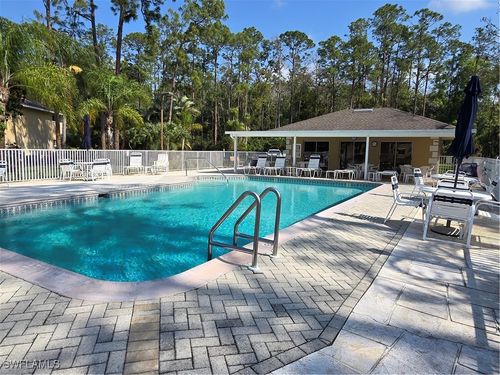 b102-5622 Woodmere Lake Cir, NAPLES, FL, 34112-2702 | Card Image
