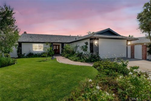 9172 Carrolltown Dr, Huntington Beach, CA, 92646-5806 | Card Image