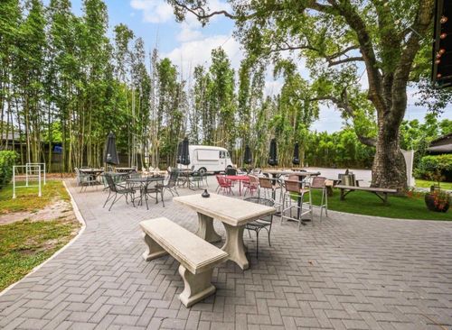 4421 Edgewater Dr, ORLANDO, FL, 32804-1228 | Card Image