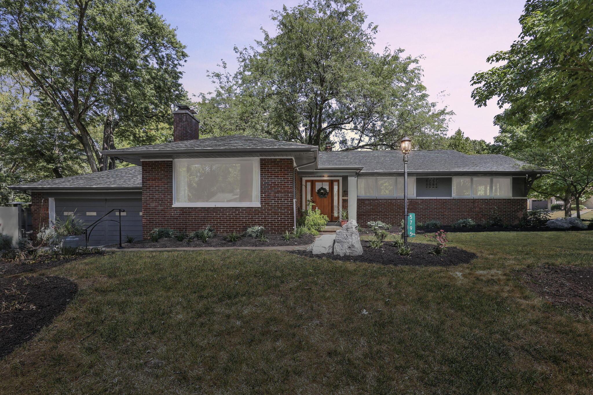 Dover Ct, Columbus, OH 43085