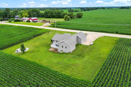 10878 N County Road Kk, Milton, WI, 53563-9721 | Card Image