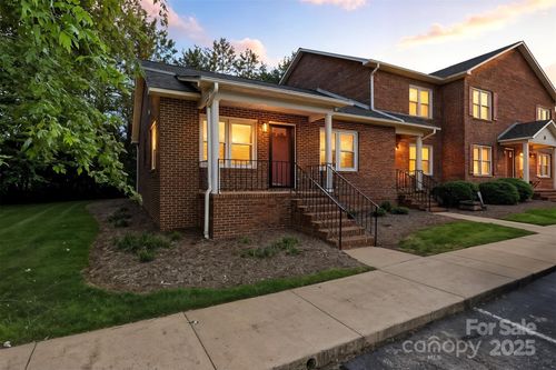 apt-e1-102 Brandywine Dr Ne, Conover, NC, 28613-1752 | Card Image