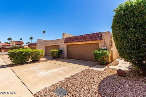 7843 E Valley View Rd, Scottsdale, AZ, 85250-6565 | Card Image