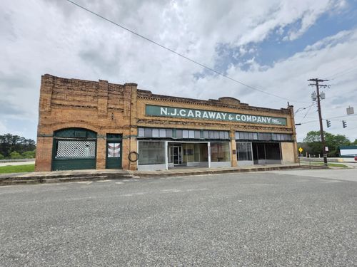 102 S 2nd St, Logansport, LA, 71049 | Card Image