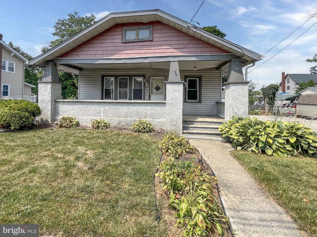 Myrtle St, Vineland, NJ 08360