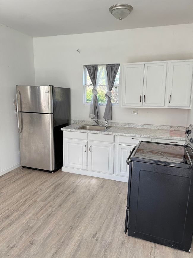 627 - 625 E Pipkin St, House other with 2 bedrooms, 1 bathrooms and null parking in Beaumont TX | Image 24