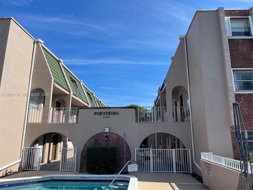 apt-16-1100 Se 4th Ave, Deerfield Beach, FL, 33441-6943 | Card Image