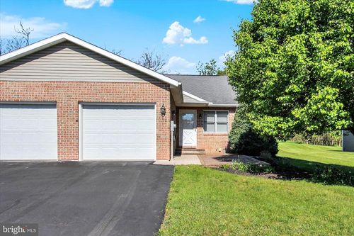 43-166 Antietam Dr, WAYNESBORO, PA, 17268-1724 | Card Image