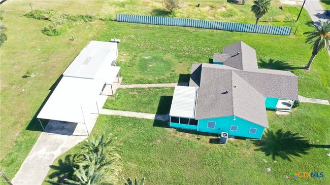 312 W Jefferson Avenue, House other with 4 bedrooms, 2 bathrooms and null parking in Port O'Connor TX | Image 10