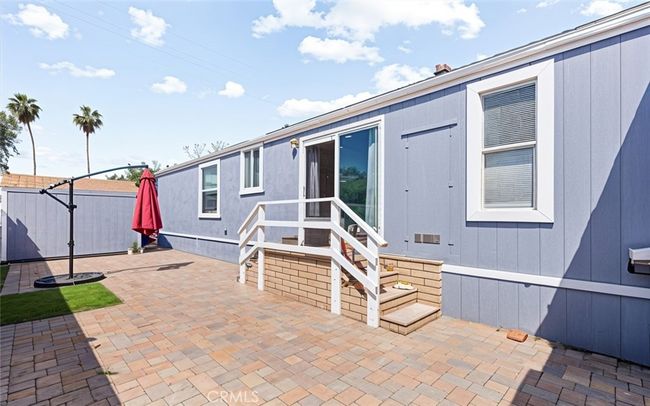 Private Yard/Patio Area | Image 18