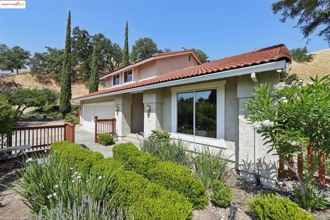 2353 Benham Ct, House other with 5 bedrooms, 3 bathrooms and 3 parking in Walnut Creek CA | Image 5
