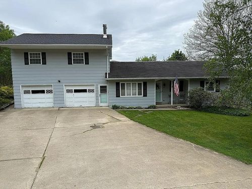 20 20 S 4th St, Bradford, PA, 16701 | Card Image