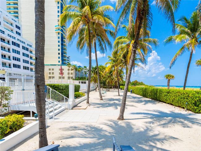 1105 - 5005 Collins Ave, Condo with 1 bedrooms, 1 bathrooms and null parking in Miami Beach FL | Image 20