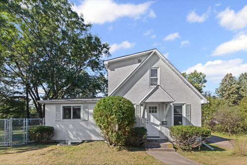 1869 Birmingham St, Maplewood, MN, 55109-4407 | Card Image