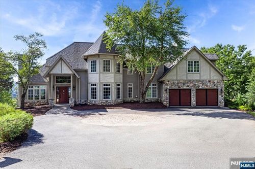 15 Laurel Ter, Sparta, NJ, 07871-1623 | Card Image