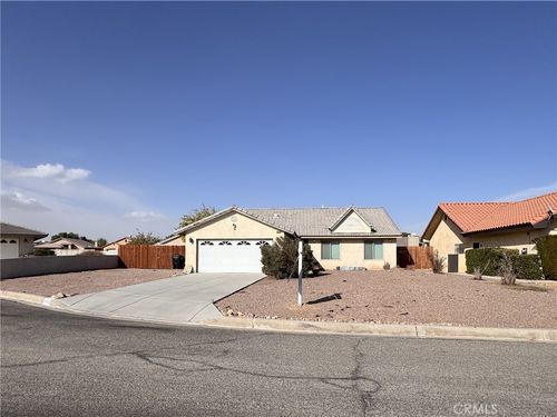 14752 Grafton Ln, Helendale, CA, 92342-7780 | Card Image