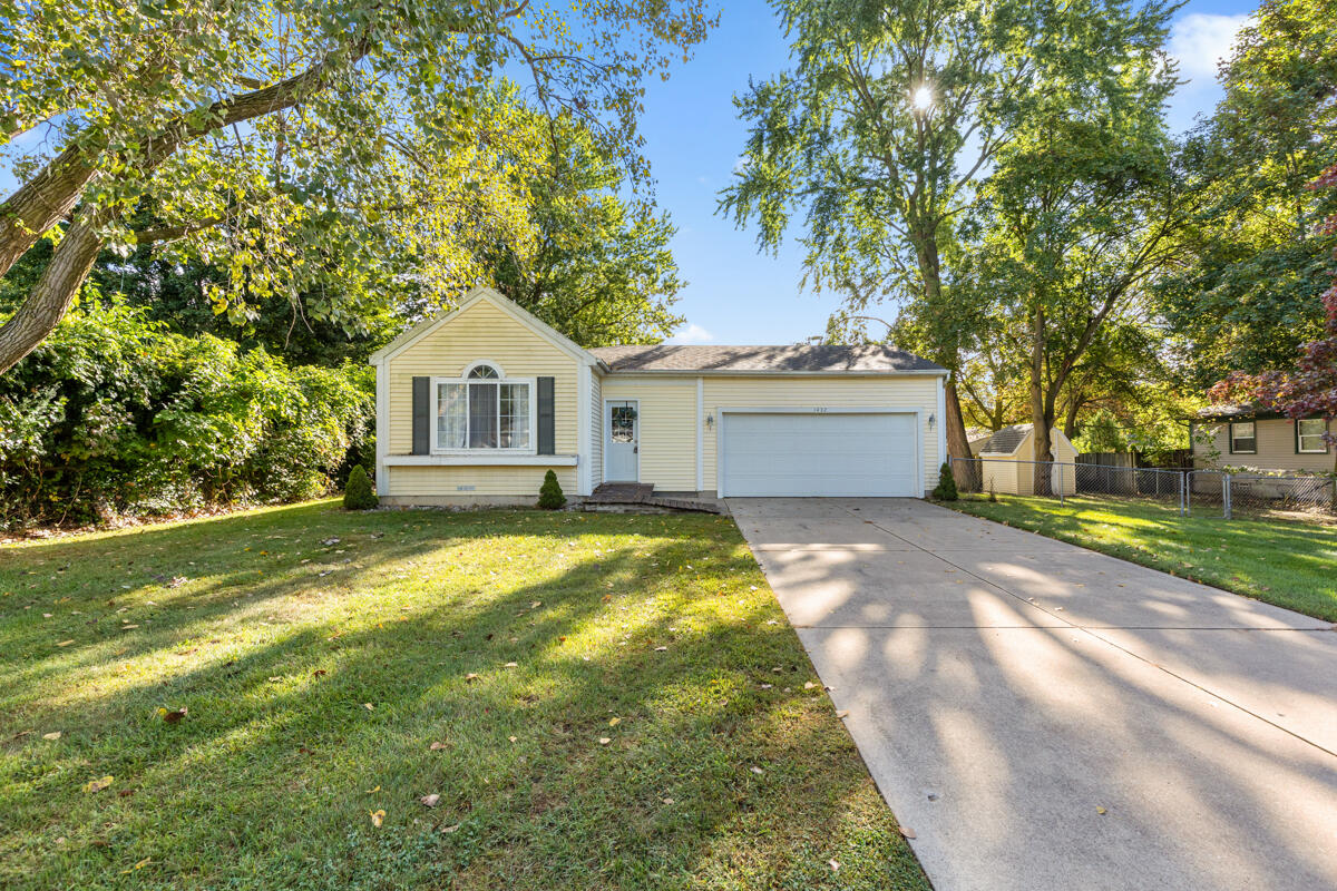 Benning Ave, Grand Rapids, MI 49504