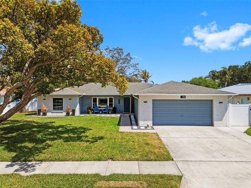 9667 123rd Way, Seminole, FL, 33772-2040 | Card Image