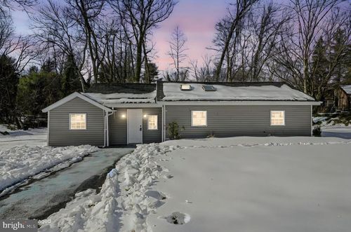 4 Lower Greenbriar Rd, WILMINGTON, DE, 19810-4433 | Card Image