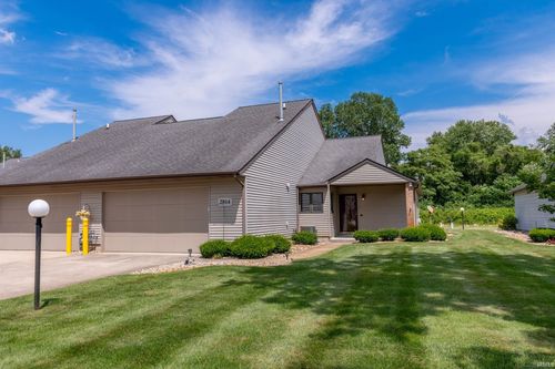 2814 Freda Dr, Elkhart, IN, 46514-5452 | Card Image