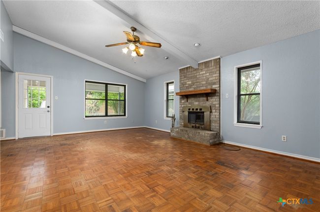 Living Room | Image 5